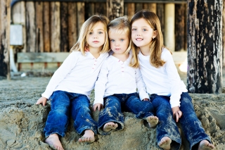 sisters_1.jpg